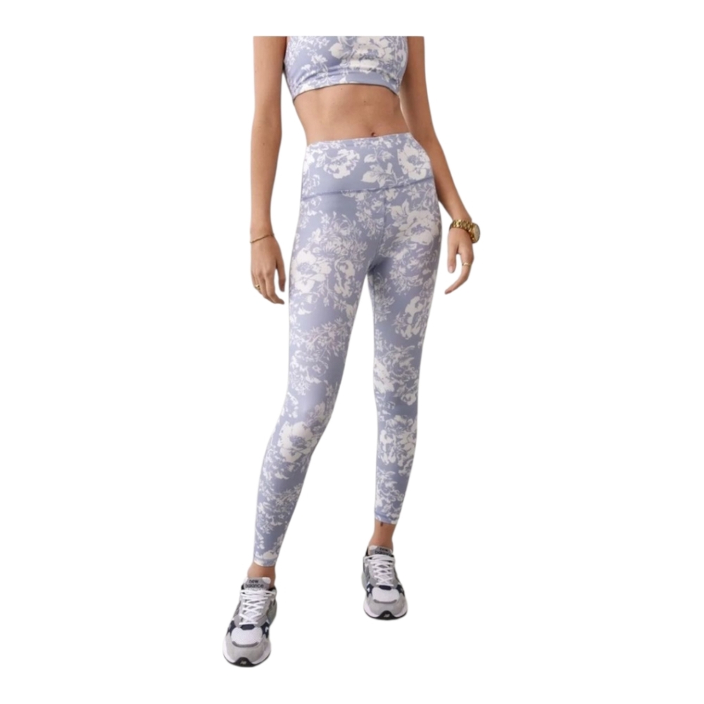 Reformation Eco Move Floral Porcelain Active Stretch Leggings - Small